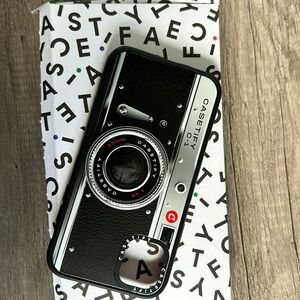 Casetify iPhone 11 case. Super cute, excellent condition
